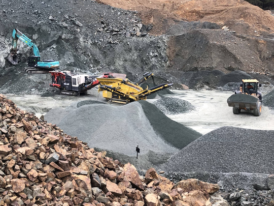 quarry truck